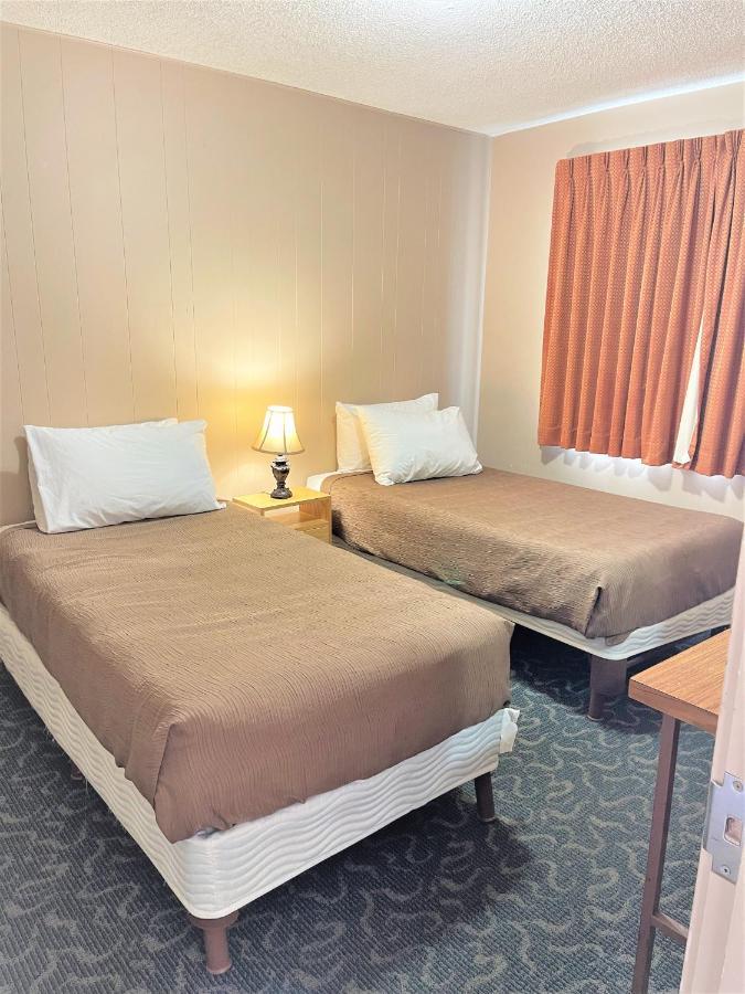 Bowmont Motel Penticton Dış mekan fotoğraf